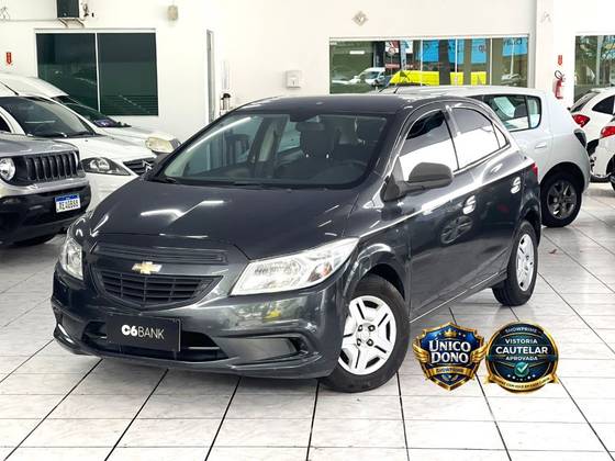 CHEVROLET ONIX 1.0 MPFI JOY 8V FLEX 4P MANUAL CHEVROLET ONIX 1.0 MPFI JOY 8V FLEX 4P MANUAL